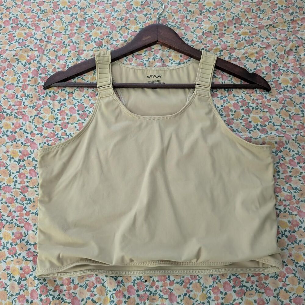 Cream/Tan Chest binder